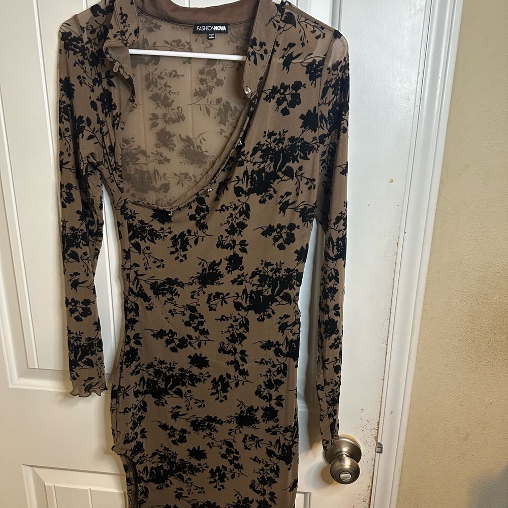 Fashion Nova Tan and Black Floral Long Sleeve Dress